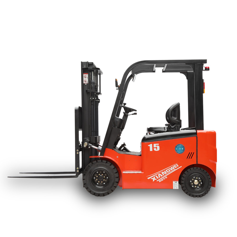 CPD15電動(dòng)叉車